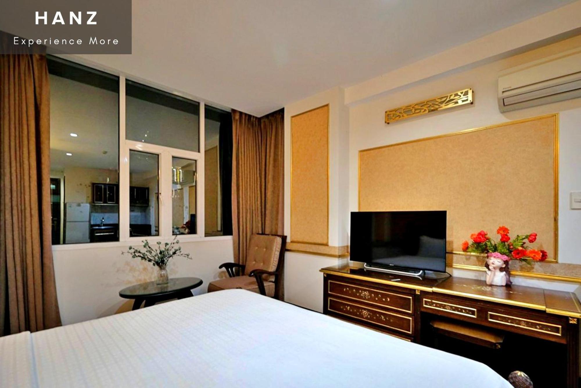 S79 Residences 345 Apartment
